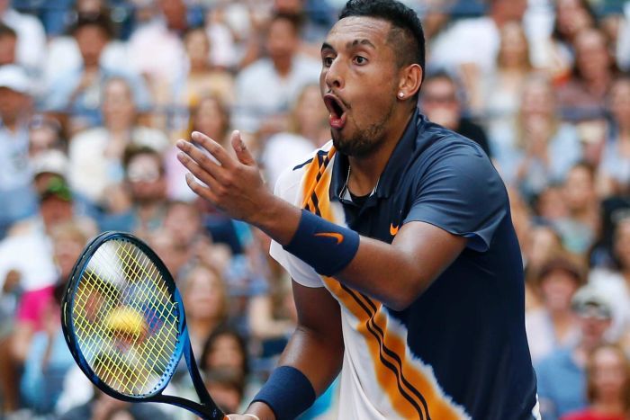 nicky kyrgios réagit au hot shot de federer